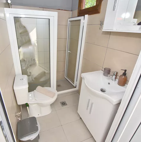 Linovrochi – Holiday house with private pool Bathroom 2