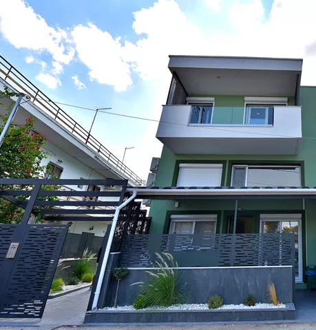 Artemis - Διαμέρισμα με πατάρι στο κέντρο της Ερέτριας Εξωτερική όψη