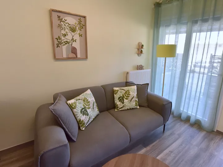 Artemis - Διαμέρισμα με πατάρι στο κέντρο της Ερέτριας