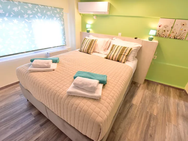 Artemis - Διαμέρισμα με πατάρι στο κέντρο της Ερέτριας