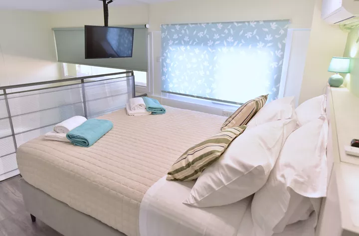 Artemis - Διαμέρισμα με πατάρι στο κέντρο της Ερέτριας