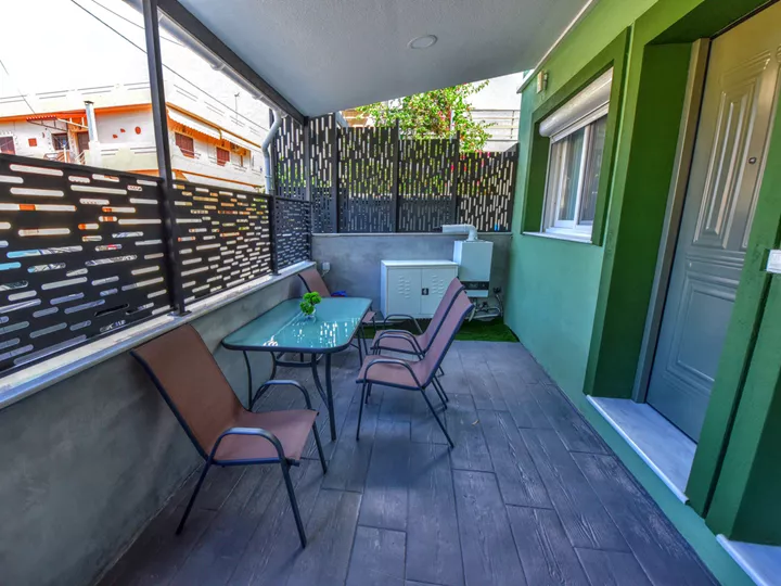 Artemis - Διαμέρισμα με πατάρι στο κέντρο της Ερέτριας