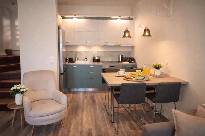 Artemis - Διαμέρισμα με πατάρι στο κέντρο της Ερέτριας