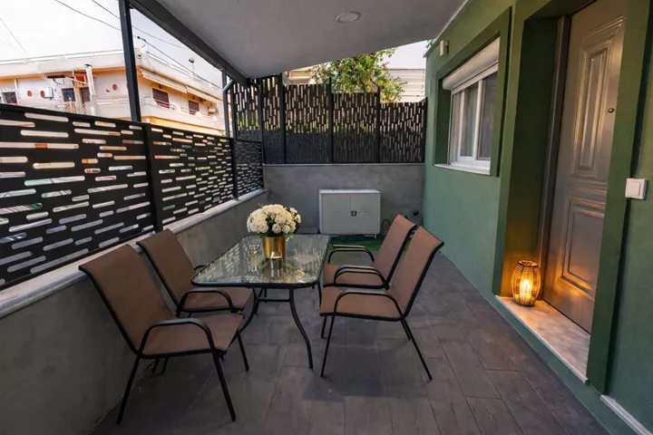 Artemis - Διαμέρισμα με πατάρι στο κέντρο της Ερέτριας