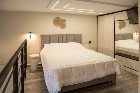 Hermes – Deluxe apartment at the center of Eretria Bedroom