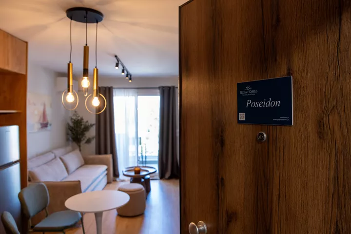 Poseidon - Luxury apartment at the center of Eretria