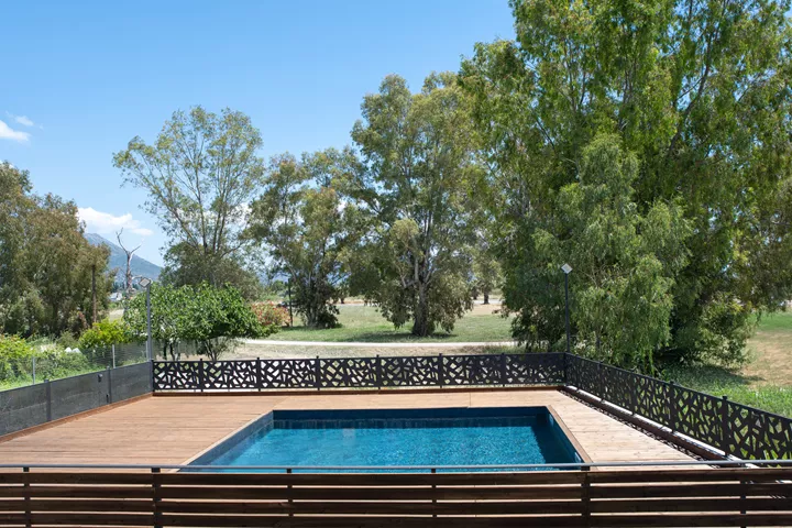 Artemis - Loft apartment at the center of Eretria